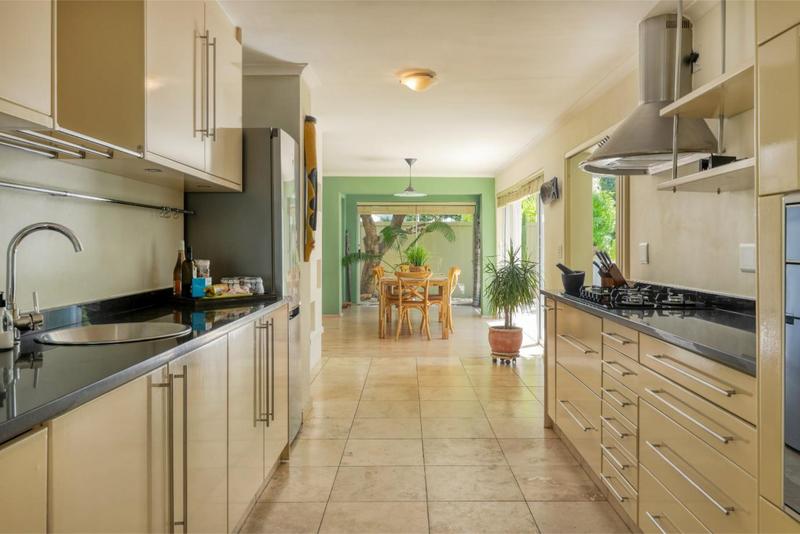 To Let 4 Bedroom Property for Rent in Northshore Western Cape